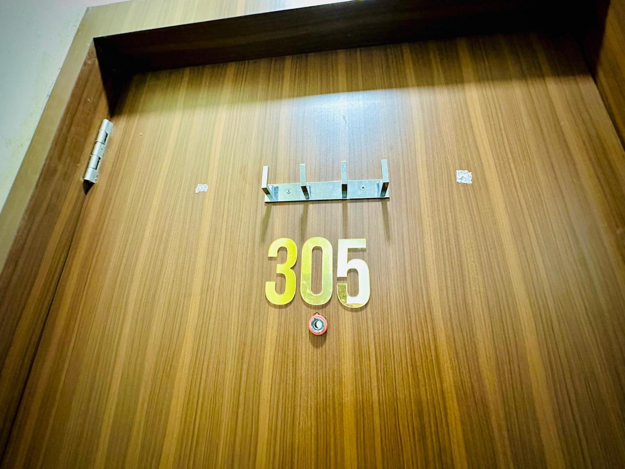 Hotel Sawai Executive Jadhavwadi Esterno foto